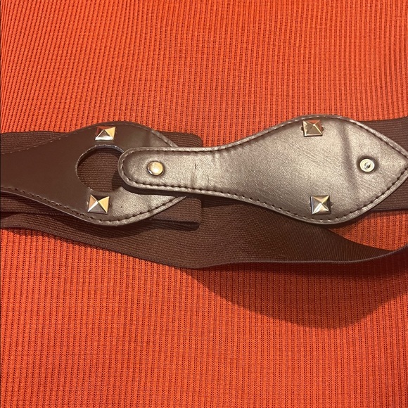 Signature by Robbie Bee Red Asymmetrical Dress - Picture 11 of 14